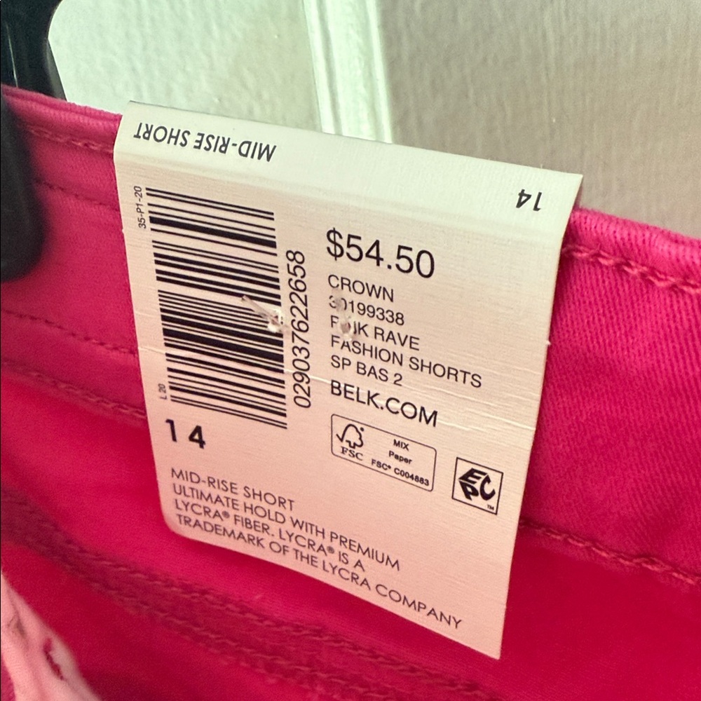 Crown & Ivy Vibrant Pink Women's Bermudas - Picture 5 of 7